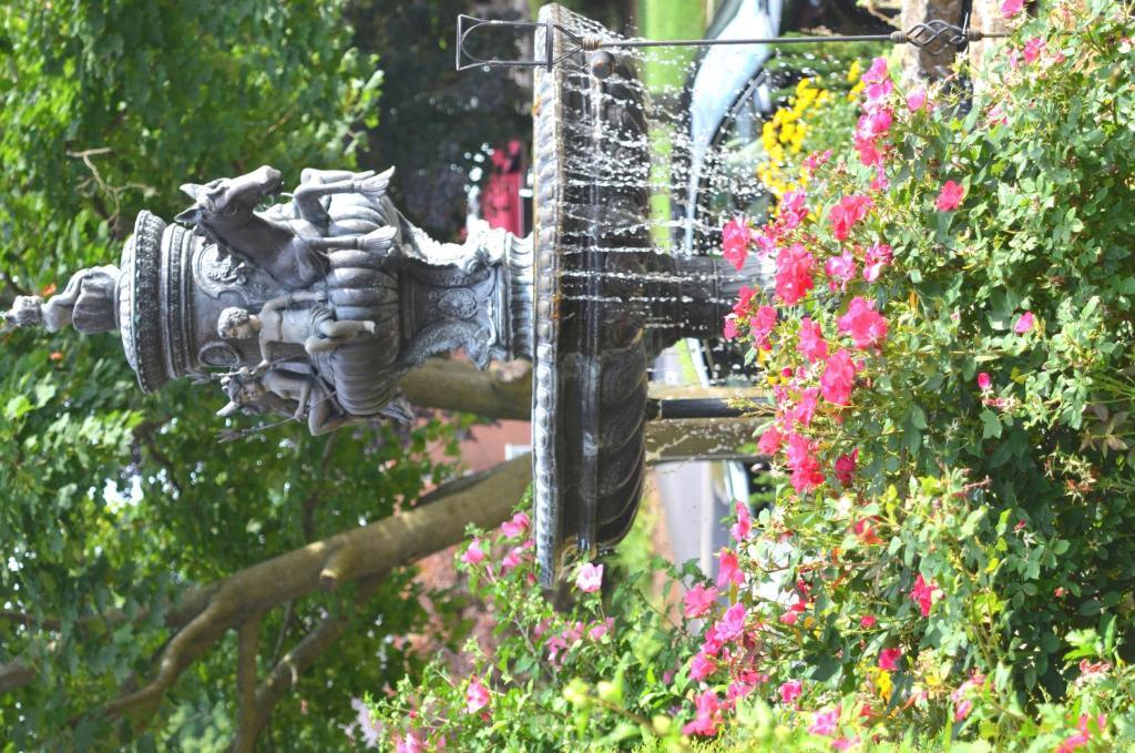 Hotel Union Gables (Adults Only) Saratoga Springs Esterno foto